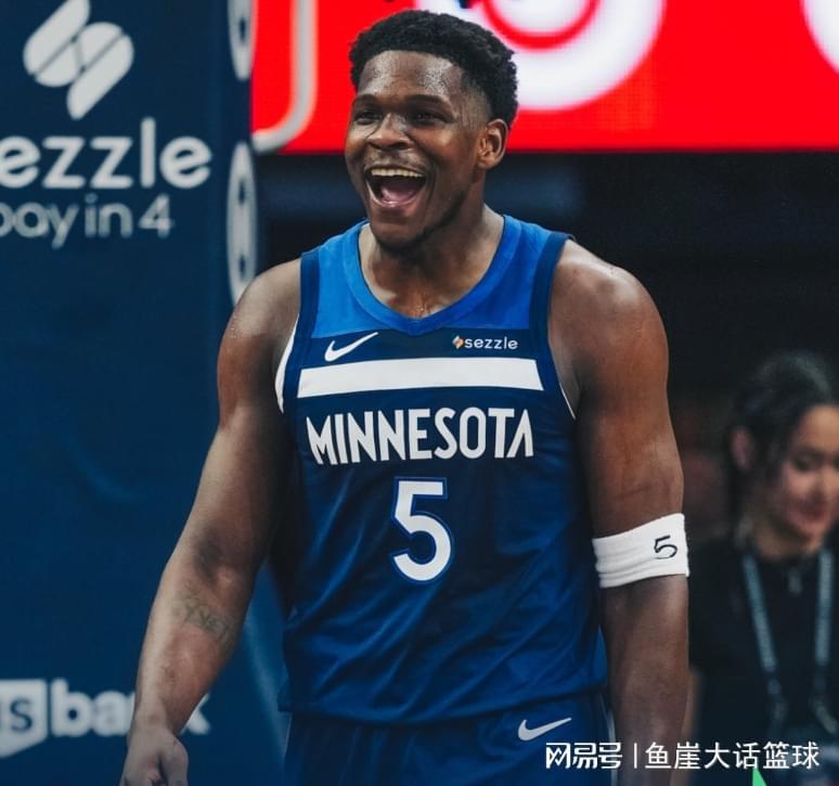 华体会登录入口-大爆冷！华子20+6毫无借口，公牛7人得分上双，兰德尔30+7犯大错